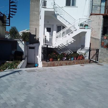 Acropolis View Apartment لايميناس المظهر الخارجي الصورة
